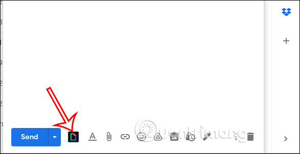 Nhấn biểu tượng tiện ích GIPHY for Gmail