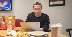 ‘Ghét’ Apple, Mark Zuckerberg vẫn phải dùng Macbook nhưng nó lạ lắm