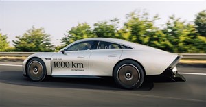 Xe điện siêu tiết kiệm Mercedes Vision EQXX lập kỷ lục mới chạy 1.200km trong một lần sạc