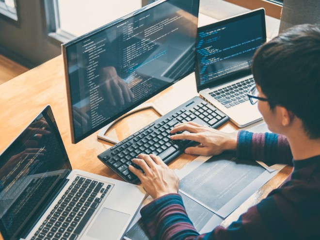 Có nên học lập trình front end hay không?