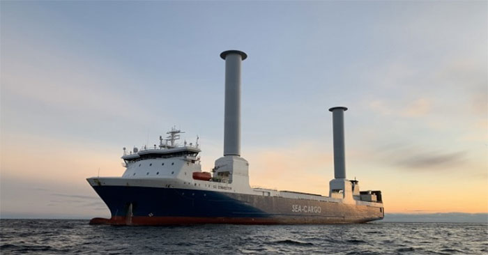 Thiết kế ống khói hình phễu giúp tiết kiệm nhiên liệu cho tàu thủy của công ty Norsepower. Ảnh: Norsepower.