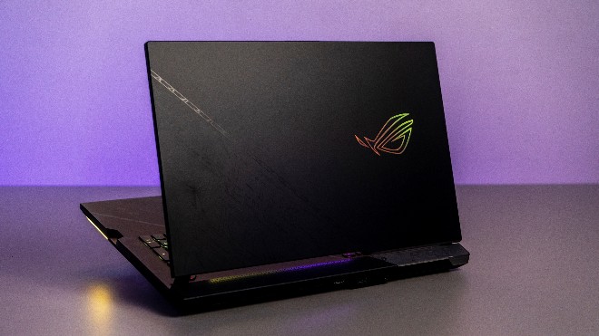 ASUS ROG Strix SCAR 17 SE