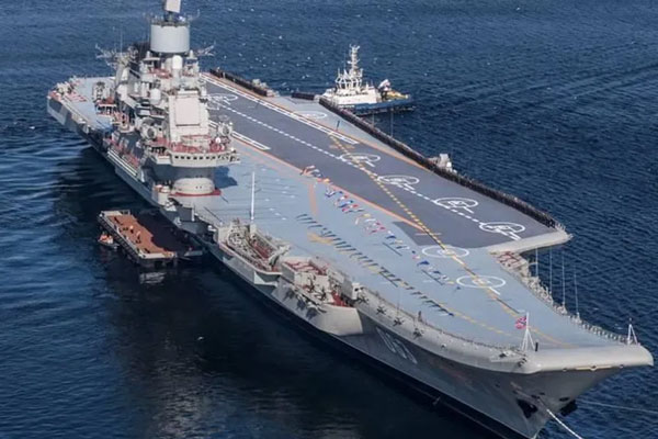 Tàu sân bay Đô đốc Kuznetsov, Nga