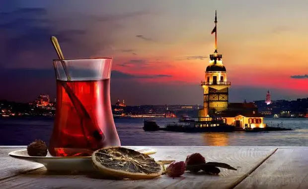 Một tách trà tại Istanbul, Thổ Nhĩ Kỳ