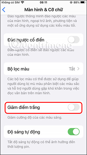 Với màn hình trắng iPhone, ánh sáng quá chói sẽ khiến bạn khó chịu khi sử dụng thiết bị. Hãy giảm điểm trắng màn hình iPhone ngay bây giờ để tận hưởng trải nghiệm tốt nhất. Hãy xem hình ảnh liên quan để biết cách làm đơn giản nhất.