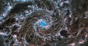 “Thiên hà Bóng ma” hiện lên tuyệt đẹp qua con mắt của kính viễn vọng không gian James Webb