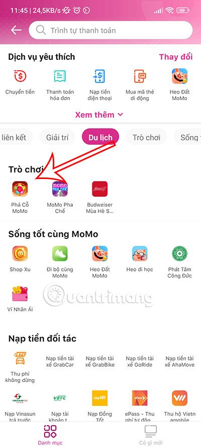 Kéo xuống phần Trò chơi, chọn Phá cỗ Momo.