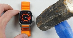 Test độ bền Apple Watch Ultra, bàn hỏng đồng hồ chưa hỏng
