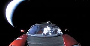 Số phận chiếc Tesla Roadster sau 4 năm được Elon Musk gửi vào vũ trụ