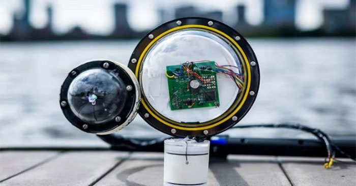 Thiết kế camera dưới nước truyền ảnh không dây, không dùng pin của MIT. Ảnh: MIT