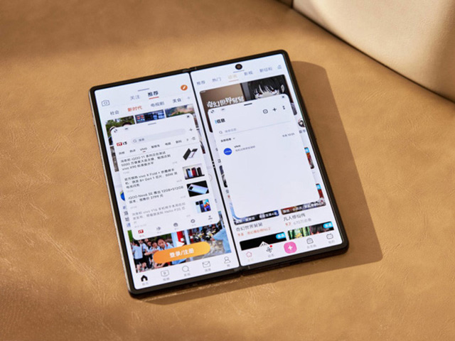 Màn hình có kích thước tới 8.03 inch