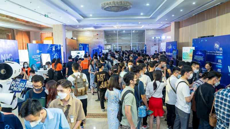 Hội thảo thu hút rất nhiều người trẻ