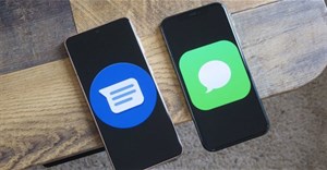 Google dùng iPhone để đăng bài mỉa mai Apple