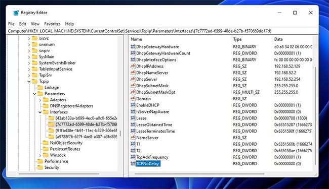 Chọn New > DWORD (32-bit) Value