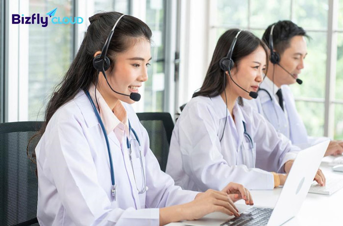 Các nhân viên tư vấn thường phải dành rất nhiều thời gian cho các hoạt động dịch vụ khách hàng