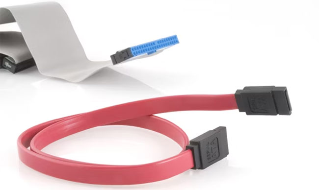 Cáp kết nối SATA và IDE