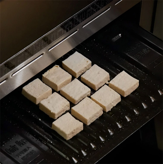 Chiên đậu phụ trong nồi chiên không dầu