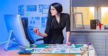 Cách trở thành nhà thiết kế UI UX trong năm 2025: Họ là ai? Cần những kỹ năng gì? Lương bao nhiêu?