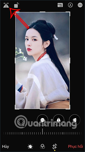 Lật hình ảnh trên iPhone