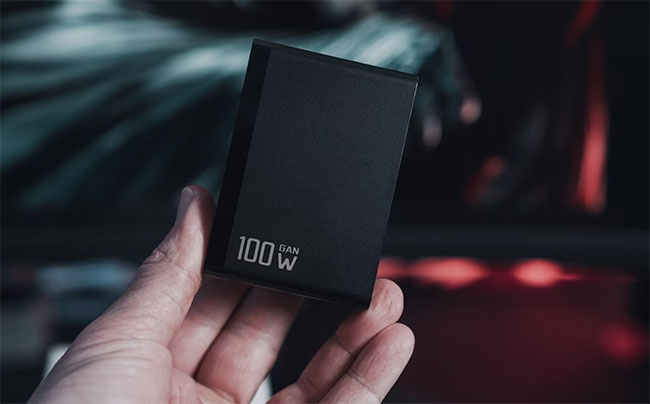 Cục sạc dự phòng 100W