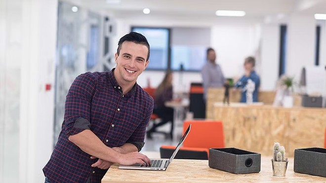 Kỹ sư DevOps là gì? Kỹ sư DevOps làm công việc gì? Lương bao nhiêu?