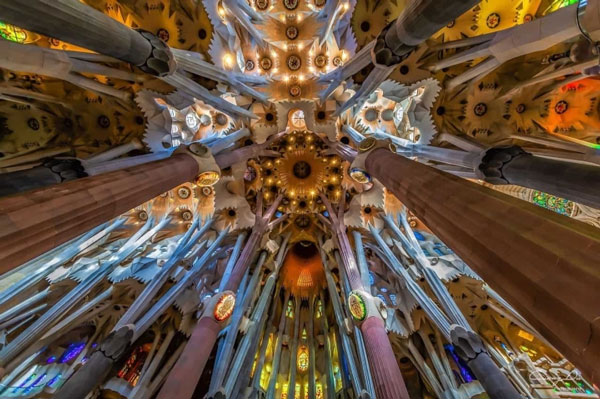 Vương cung thánh đường Sagrada Familia 3