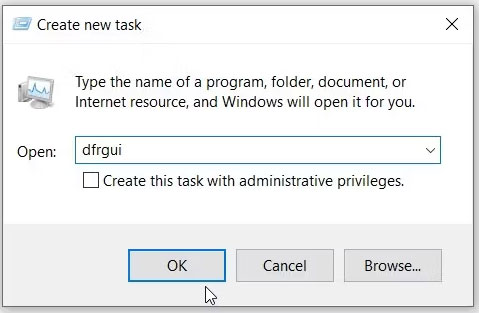 Mở ứng dụng Disk Defragmenter bằng Task Manager