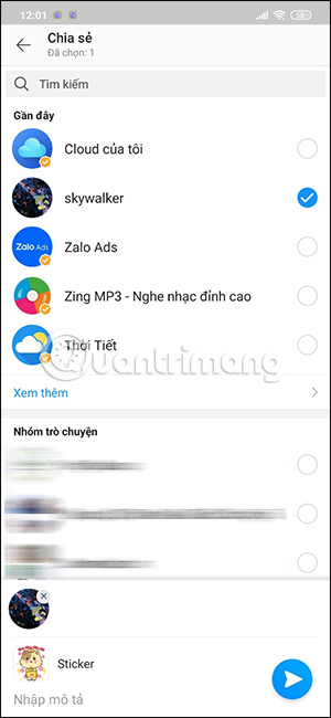 Chọn tài khoản Zalo chia sẻ sticker