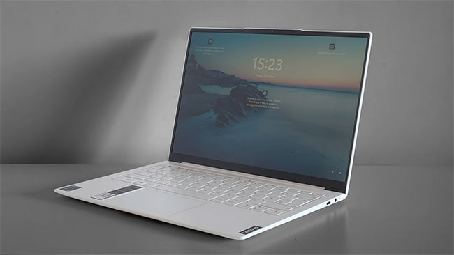 Lenovo Yoga Slim 7i Carbon