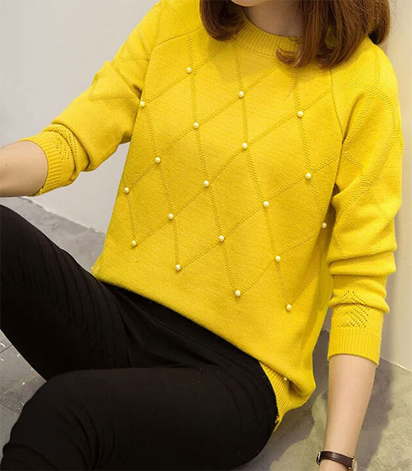 Áo len đính hạt lỗi mốt