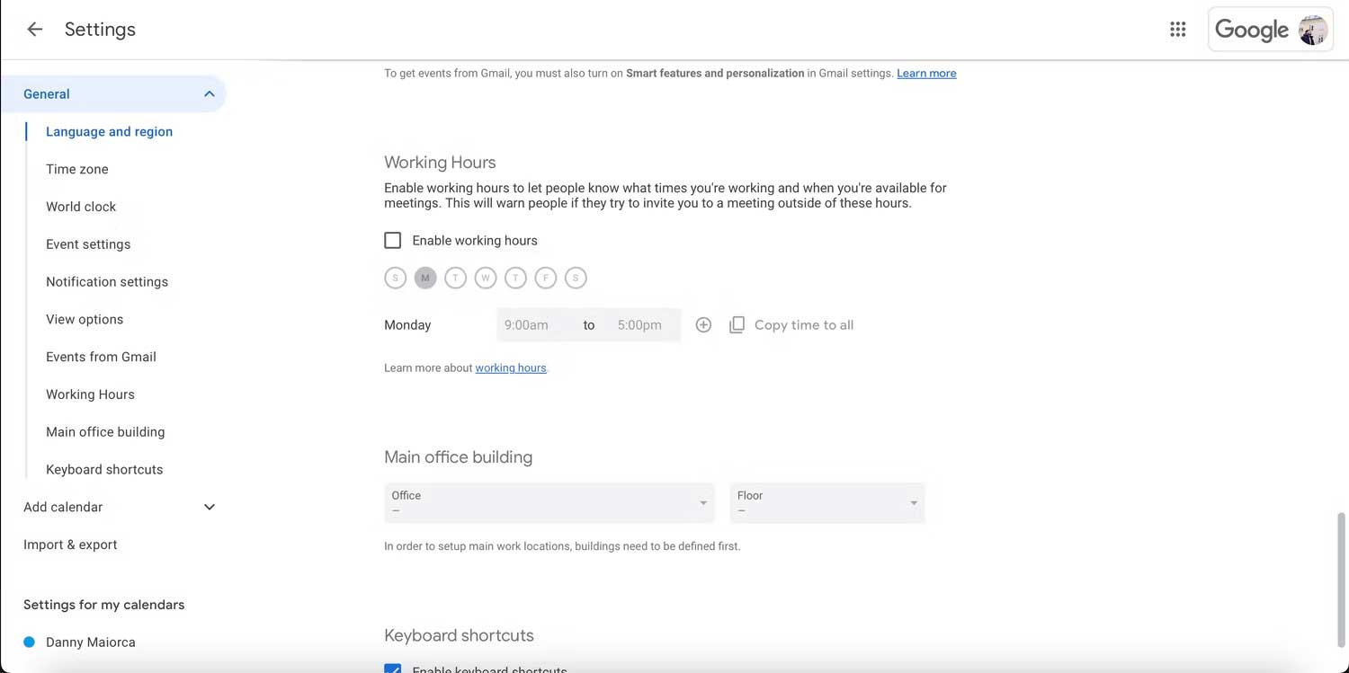 Chia sẻ vị trí và múi giờ làm việc
