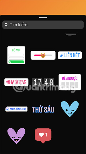 Chèn sticker vào Story