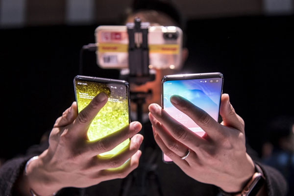 Lỗ hổng trên chip Exynos có thể khiến hàng loạt smartphone Android có thể bị tấn công. (Ảnh: Bloomberg).