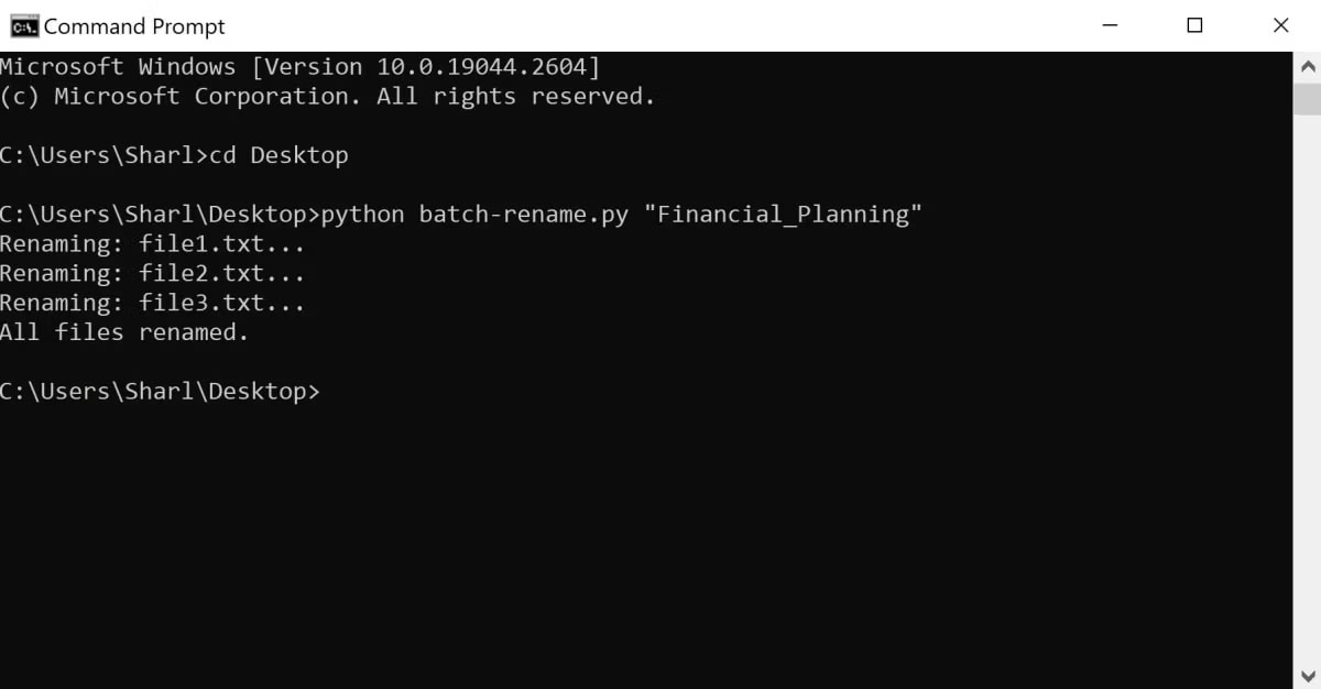 CMD với tên file và thông báo xác nhận