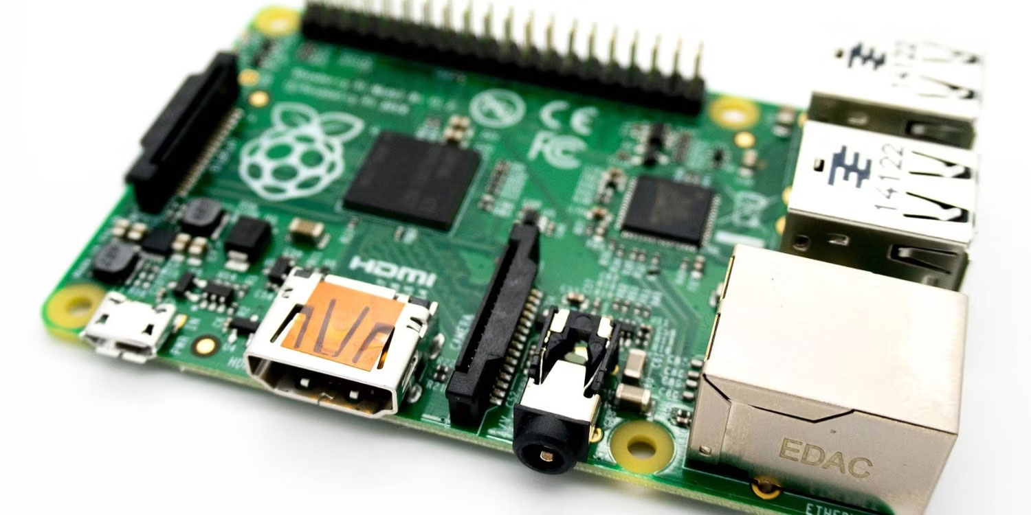 Một bo mạch Raspberry Pi