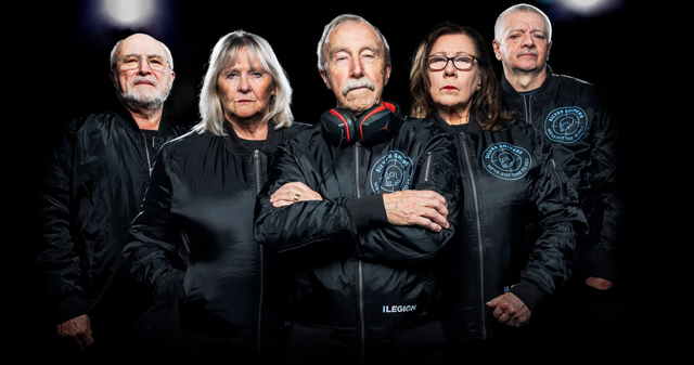 Đội tuyển Counter-Strike chuyên nghiệp với thành viên là các bô lão