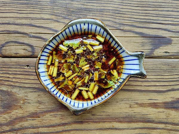 Nước sốt trộn váng đậu rau củ