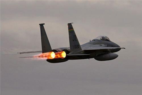 Động cơ của Mỹ