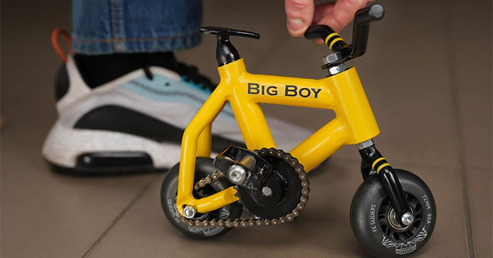 Xe đạp nhỏ nhất thế giới 