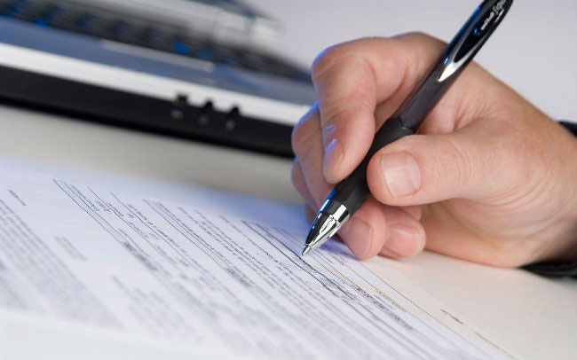 Ký hợp đồng bảo hiểm nhân thọ