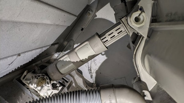 Hư lò xo giảm xóc