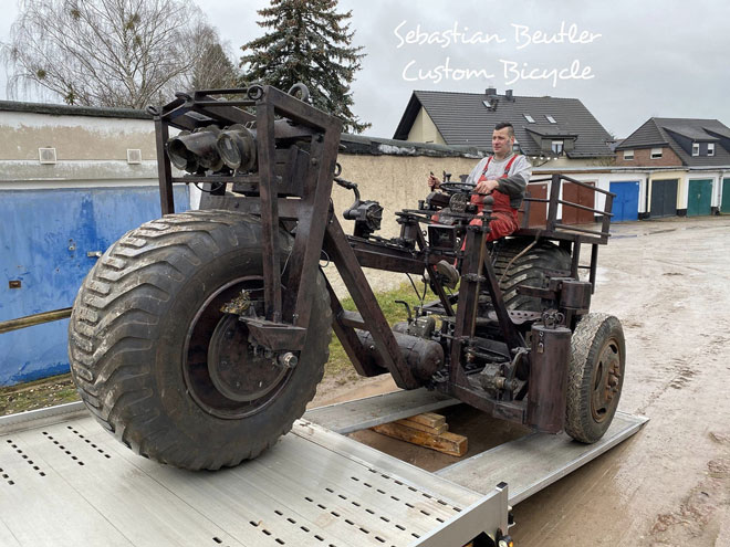 Lốp của Kleine Johanna được lấy từ máy kéo khổng lồ