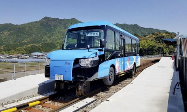 Xe bus đường bộ - đường sắt DMV, Nhật Bản