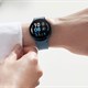 Smartwatch và fitness tracker nào có tính năng phát hiện té ngã?