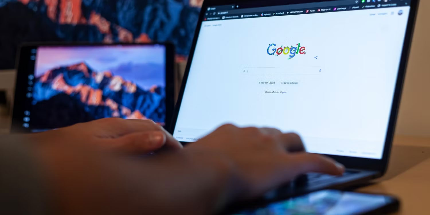 Người đang duyệt trên Google Chrome