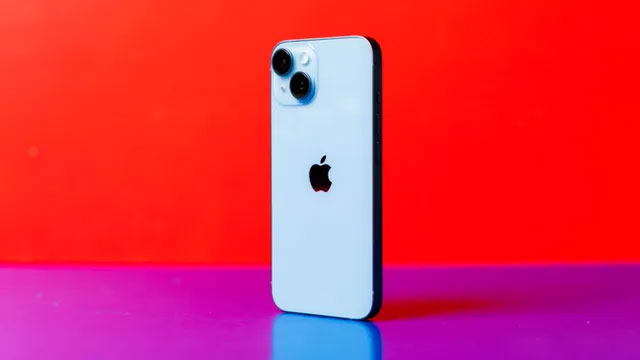 iPhone 14