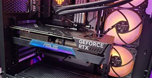 ASUS trình làng mẫu phiên bản GeForce RTX 4070 Megalodon lấy cảm hứng Anime dành riêng cho thị trường châu Á