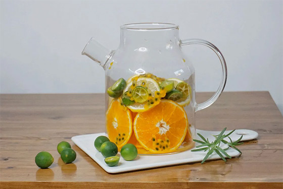 Pha trà quất trái cây