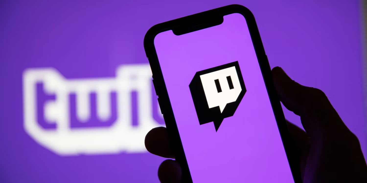 Logo Twitch trên điện thoại thông minh
