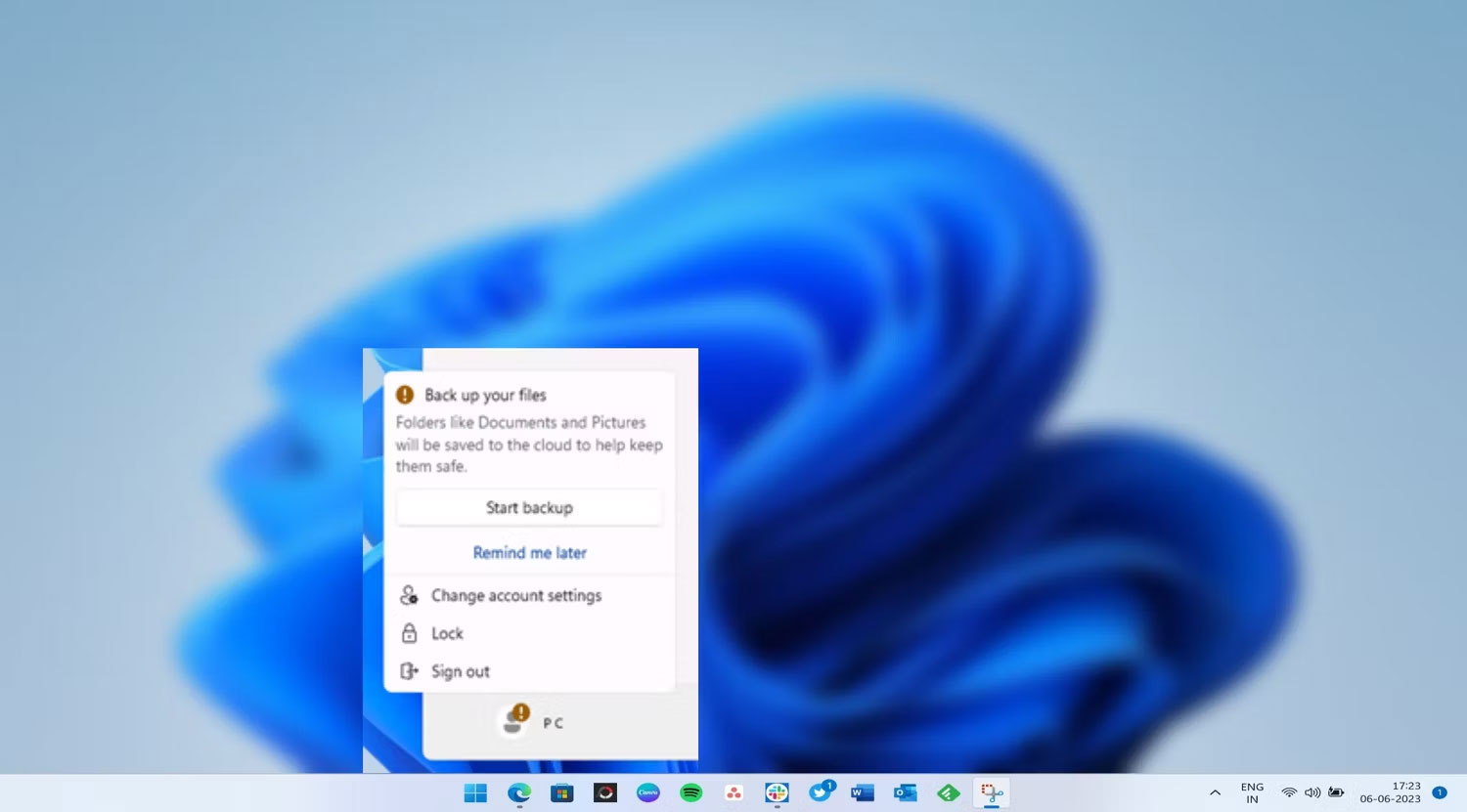 Thông báo tài khoản trong menu Start Windows 11